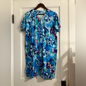 NWT Ekouaer Watercolor Floral House Robe